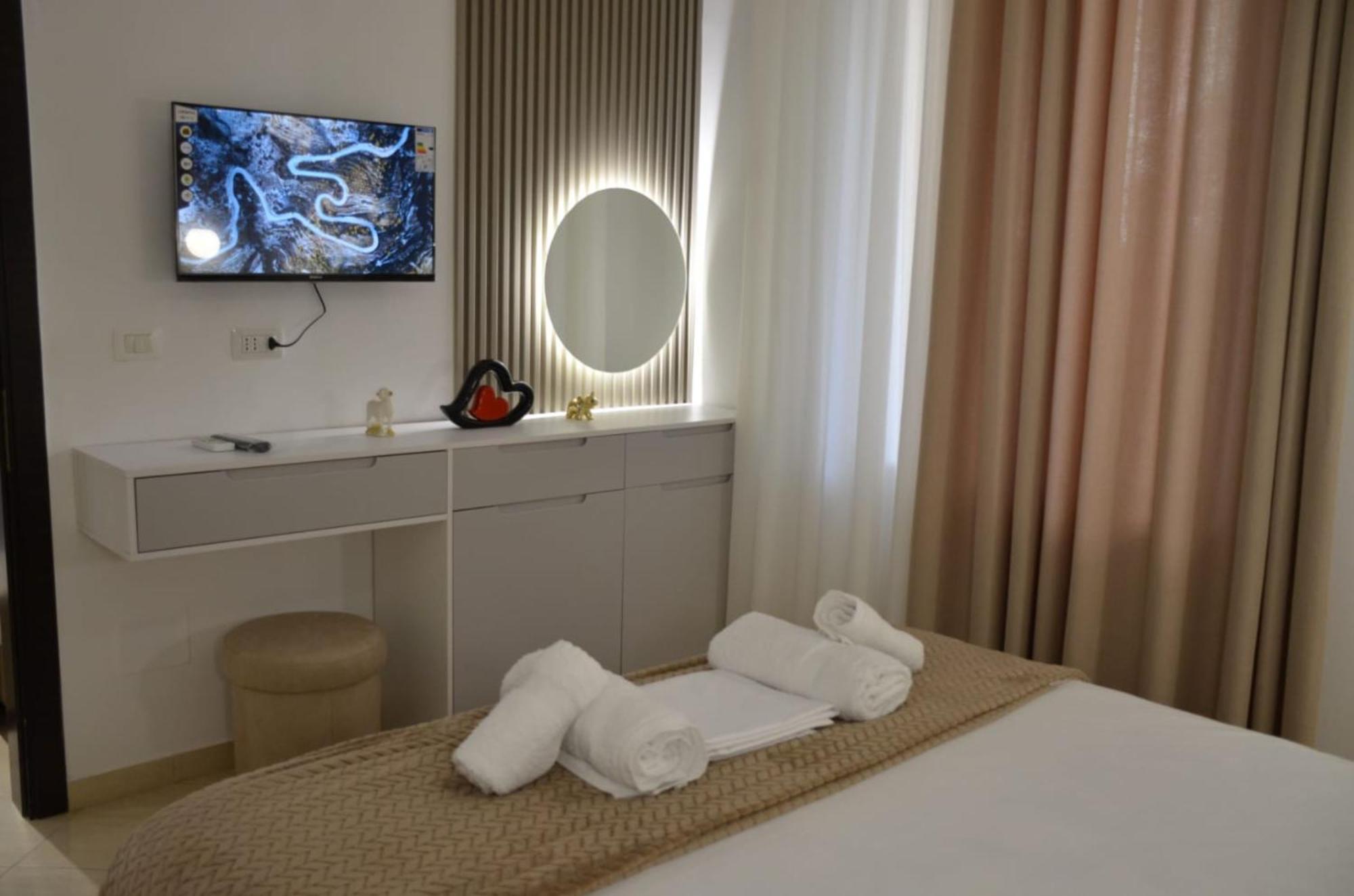 Mato Apartment จีโรคาสเตอร์ ภายนอก รูปภาพ