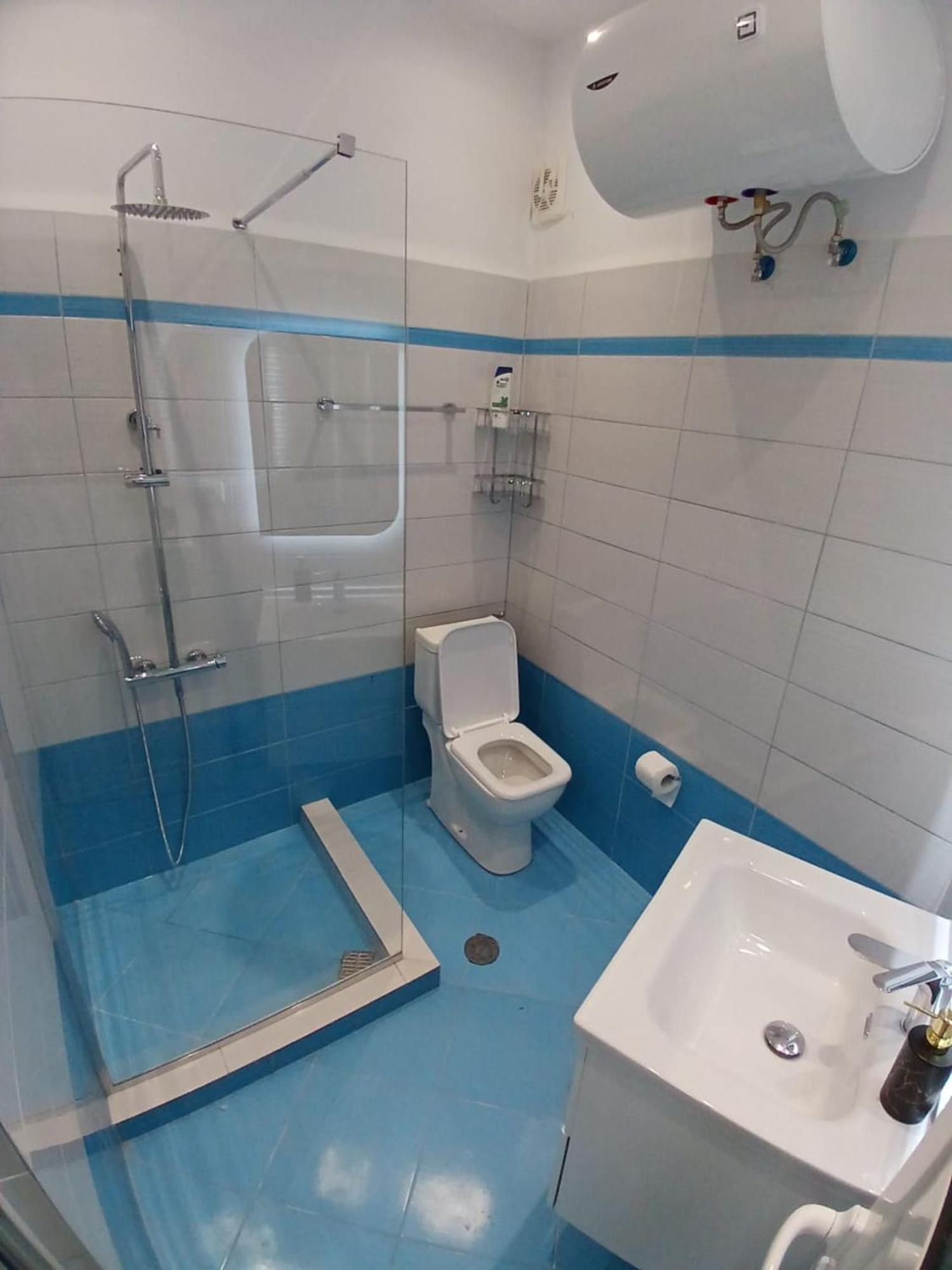 Mato Apartment จีโรคาสเตอร์ ภายนอก รูปภาพ