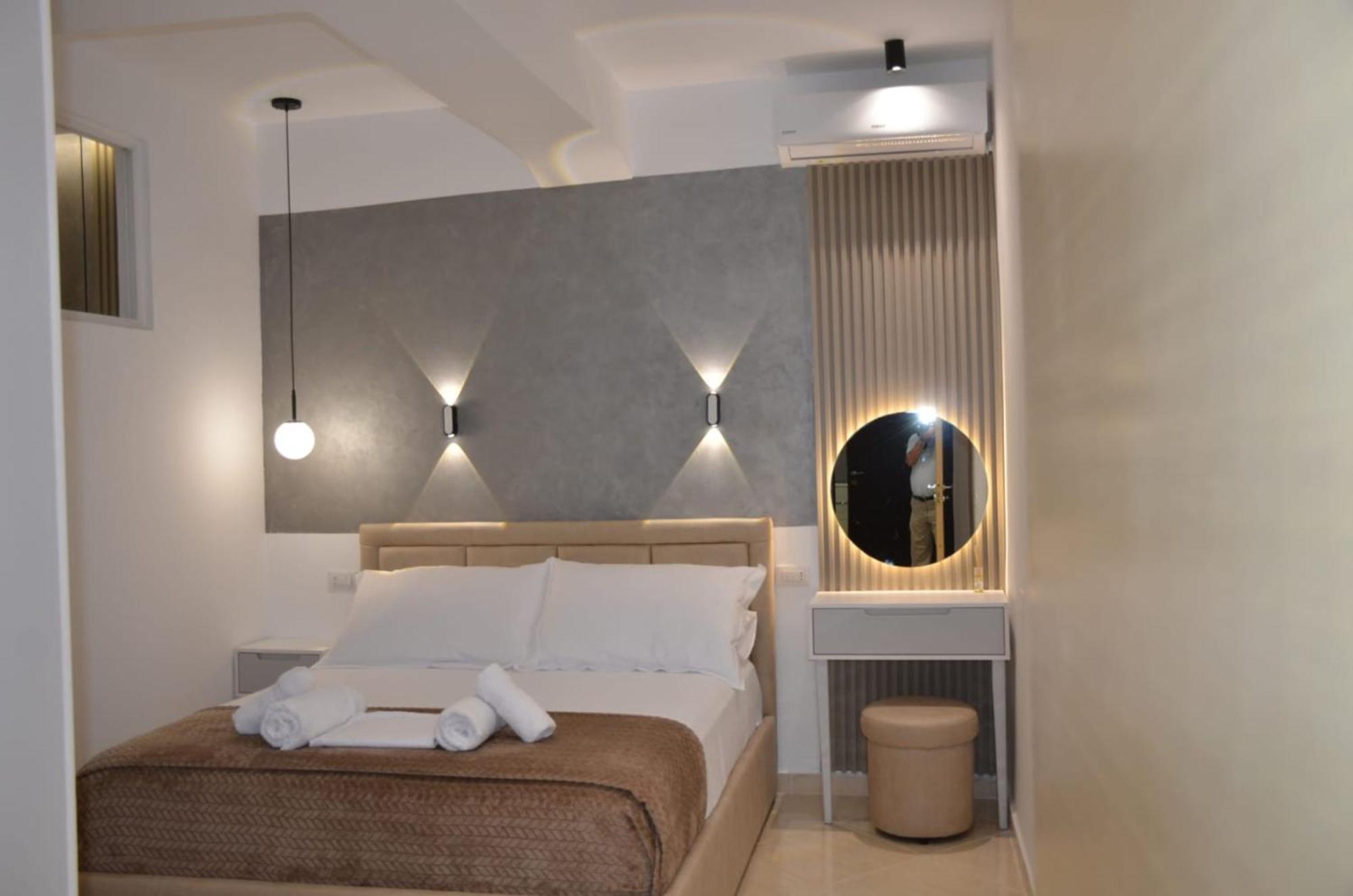 Mato Apartment จีโรคาสเตอร์ ภายนอก รูปภาพ